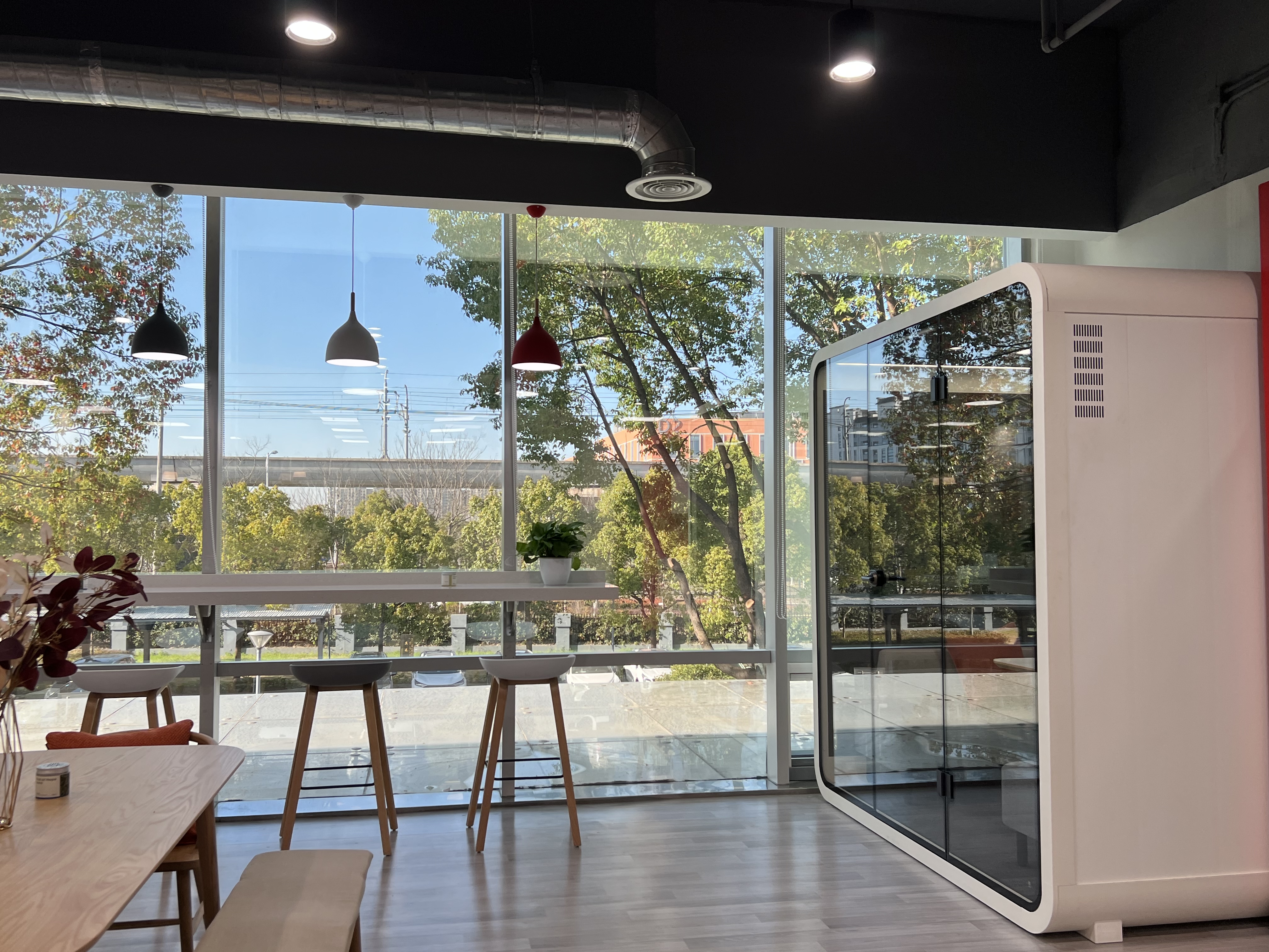 https://oss.soundbox-pod.com/markdown/public-shared-warehouse_1766715724051.jpg
