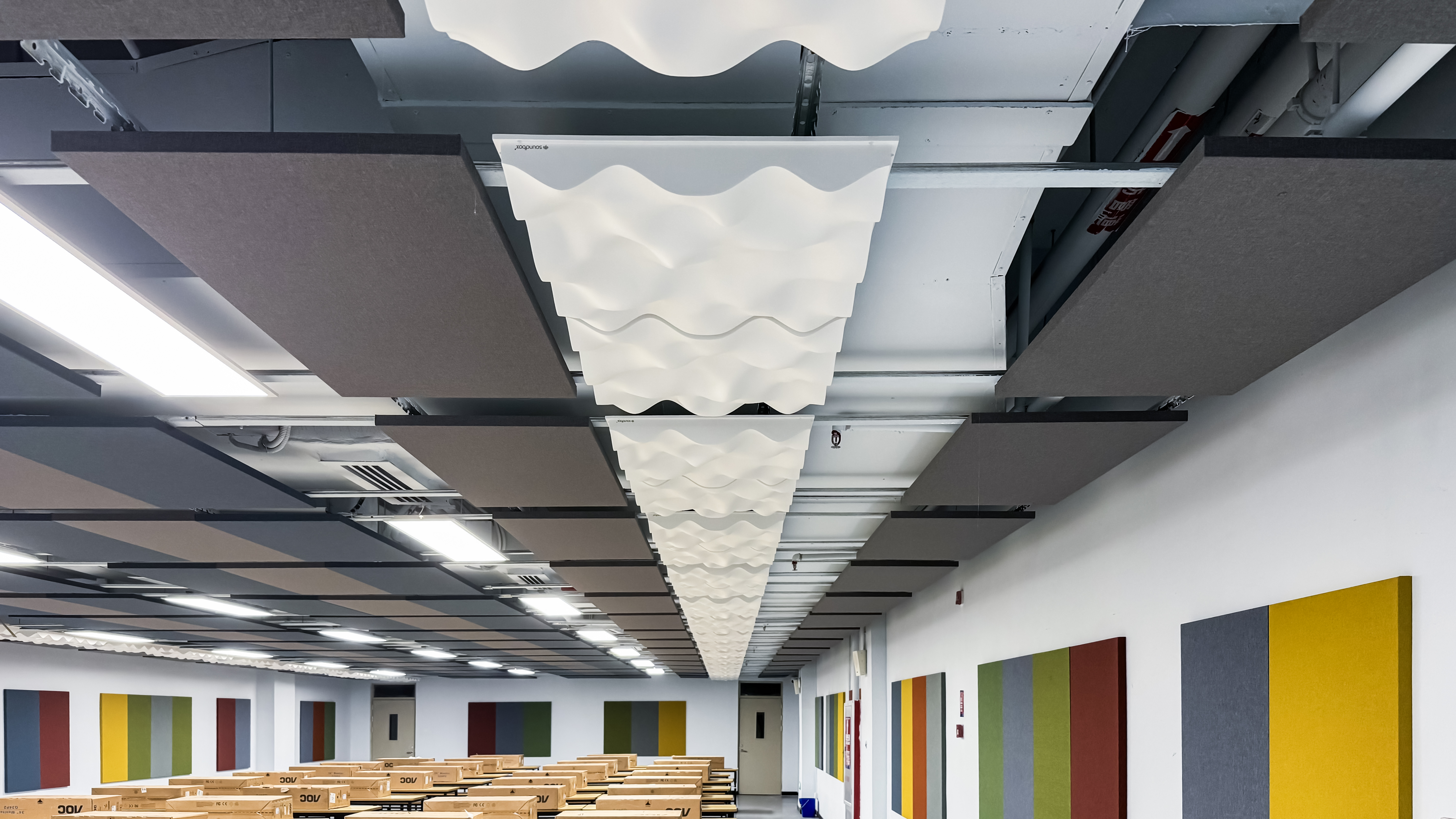 https://oss.soundbox-pod.com/markdown/school-ceiling-acoustic-panel_1767771249739.jpg